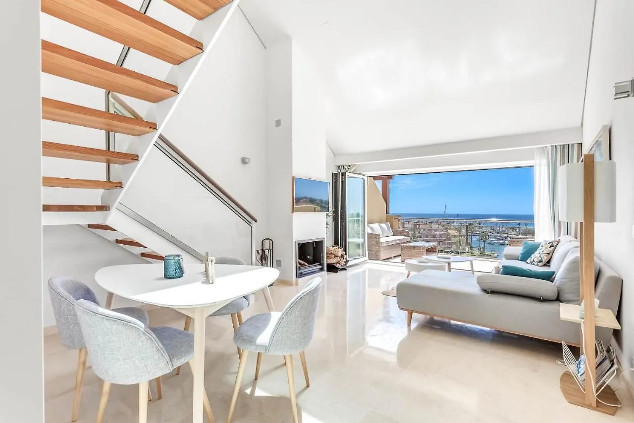 Ribera del Marlin Atico/Penthouse Apartment Sotogrande