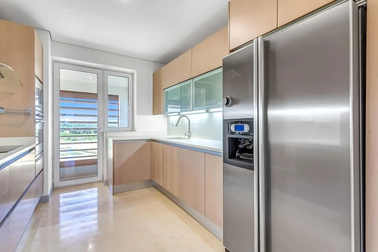 Ribera del Marlin Atico/Penthouse Apartment Sotogrande
